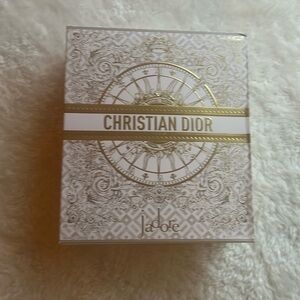 New very nice gift set